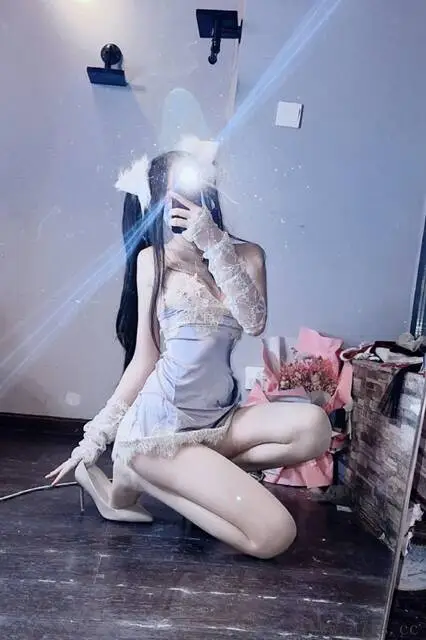 小艾根本吃不饱｜微密圈作品整理与展示