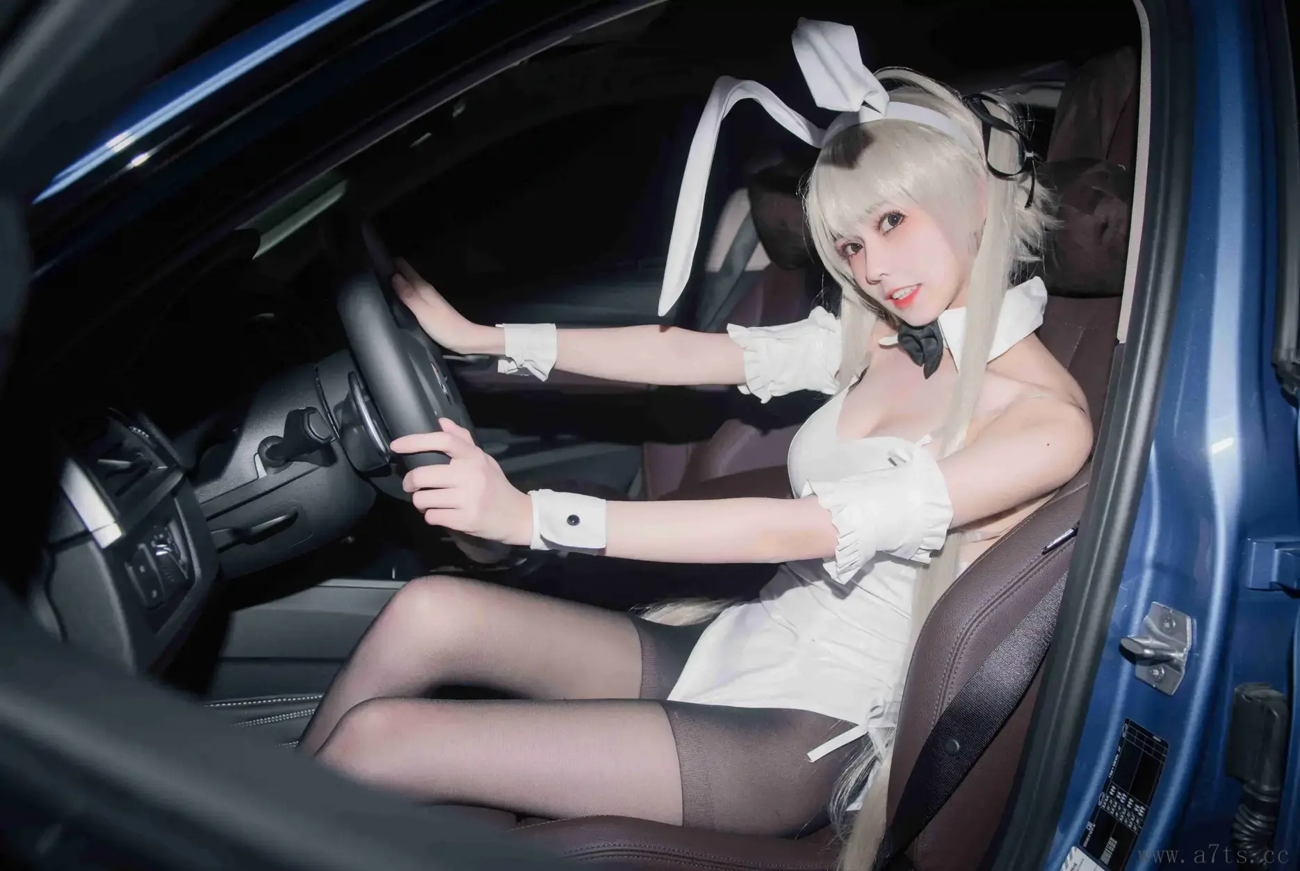 你的负卿cosplay图片