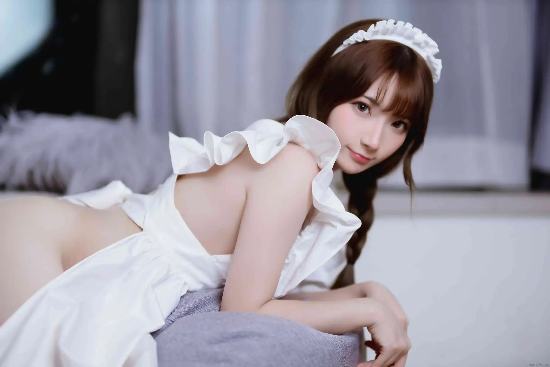 是三不是世w [更新至 48 期]