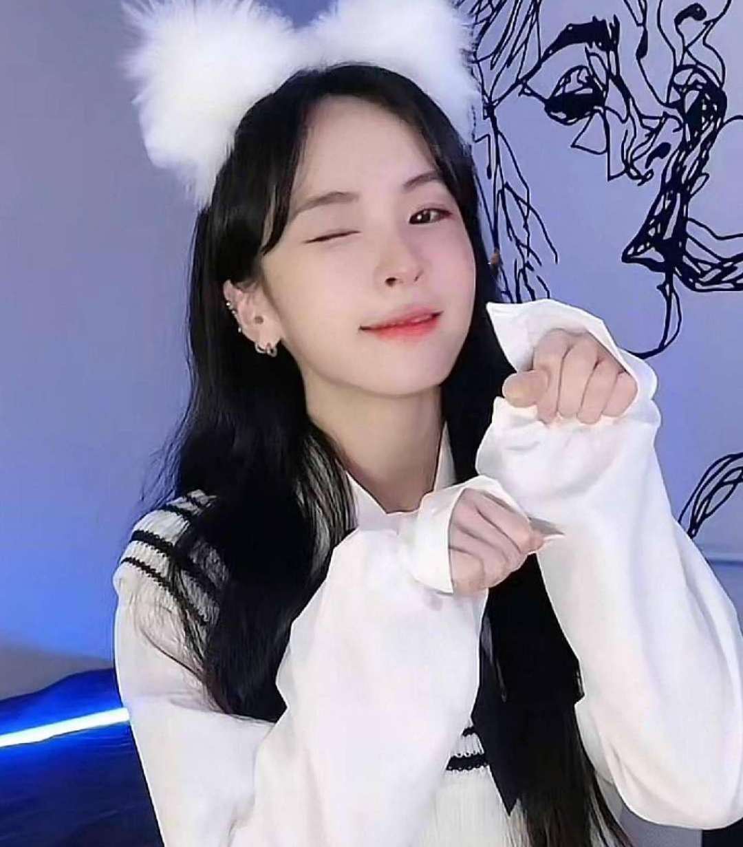 米小白了个白-微密圈视图合集